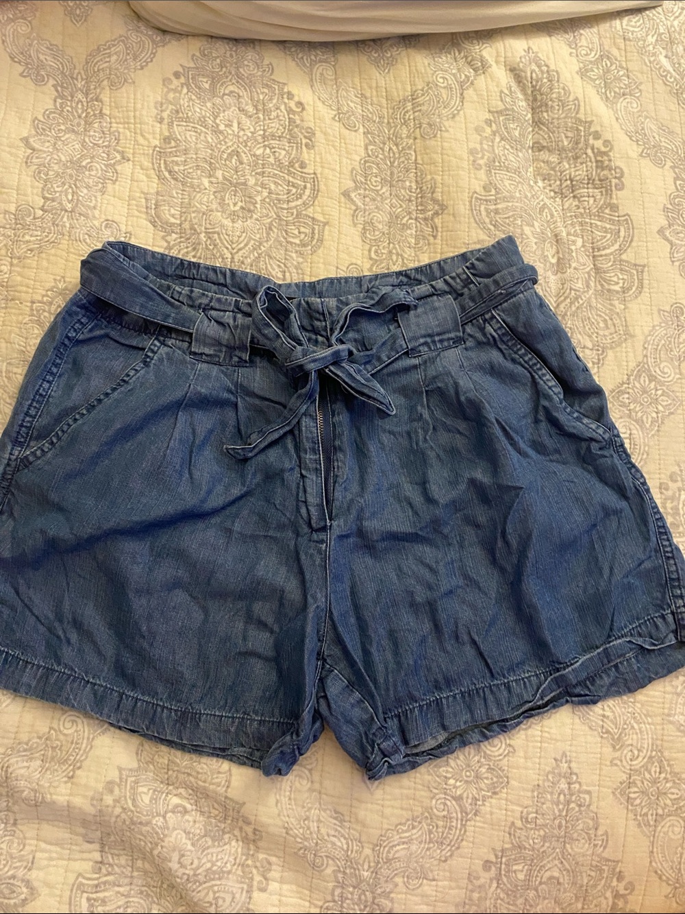 Max Jeans Washed Blue Tie-Waist Denim Shorts